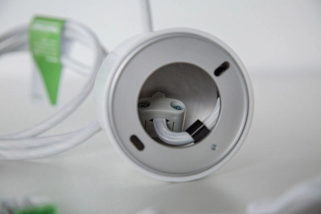 LED Pendulum Slim RGBW Tree Weiss