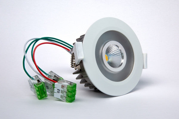 LED Spot RGBW Tree Weiss mit sichtbaren Kabel